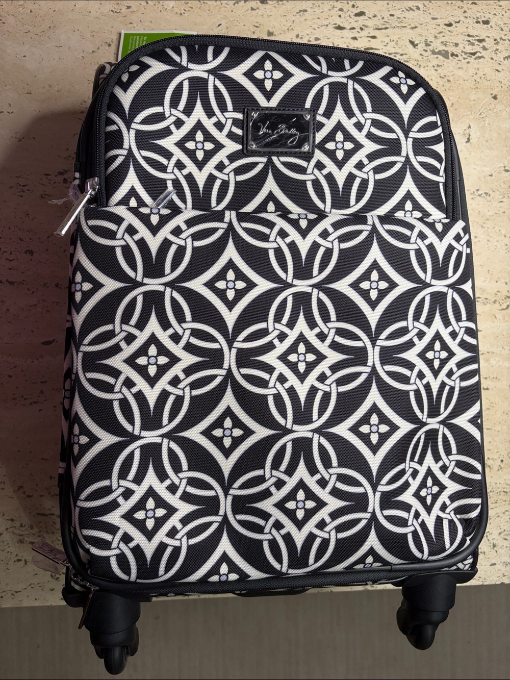 Vera Bradley 22” Spinner Concerto